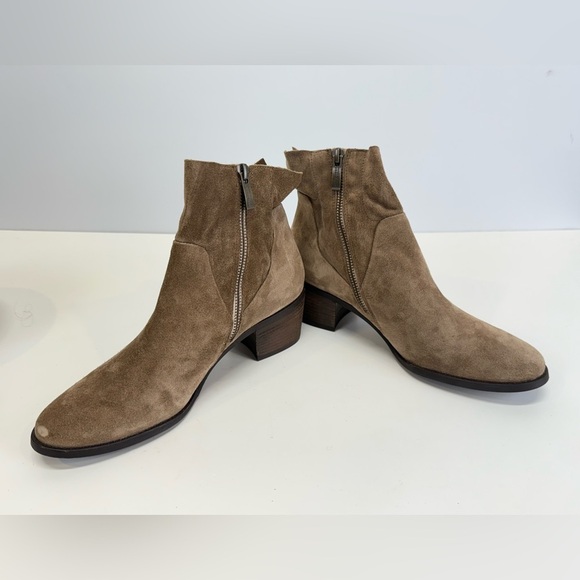 PAUL GREEN Taupe suede SUZETTE deconstructed collar heeled ankle boots size 8. - Picture 7 of 9